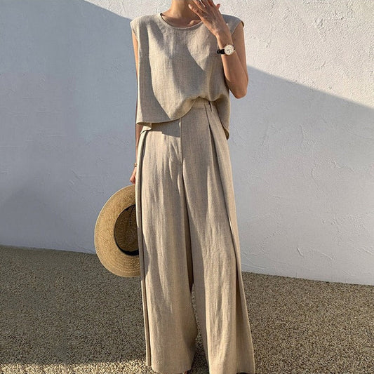 LIA - The elegant and comfortable set