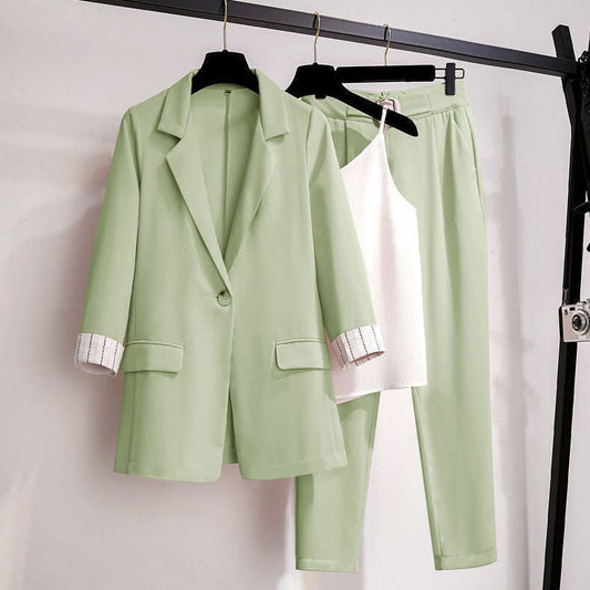 Klara - The elegant and comfortable 3 piece set